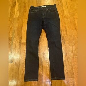 EUC Madewell Mid Rise Jeans 24 P